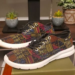 Vans Tribal Print Sample Skate Shoe